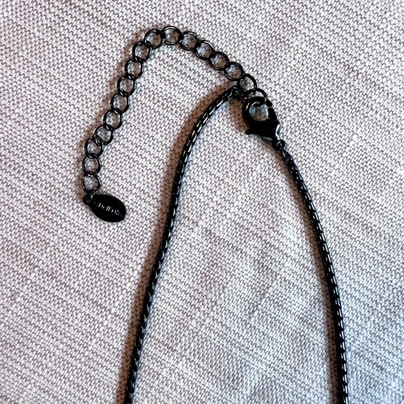 Geometric Gun-metal Chain Lariat Necklace & Earrings Set - Picture 5 of 5